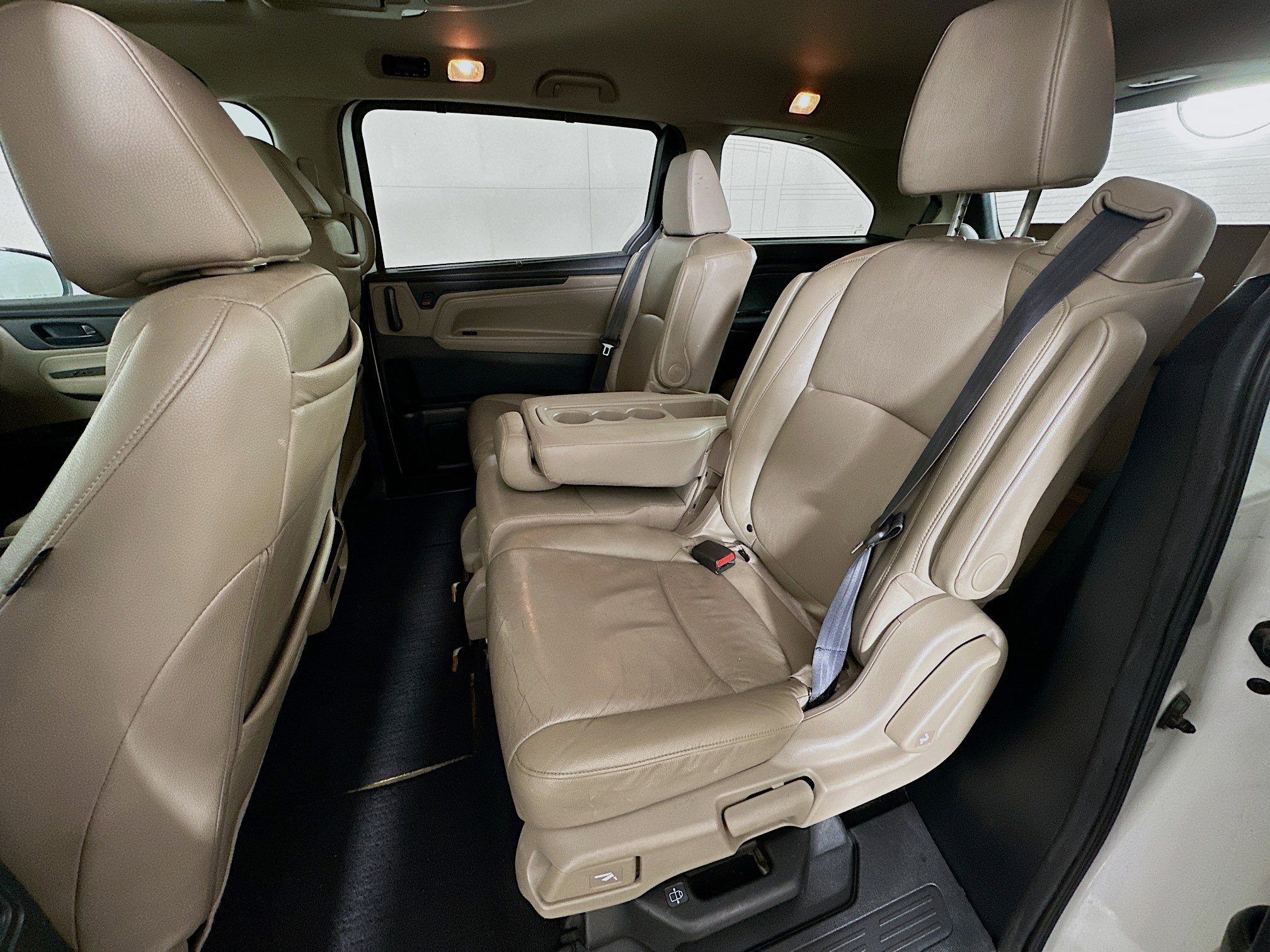 Used 2018 Honda Odyssey EX-L image 29