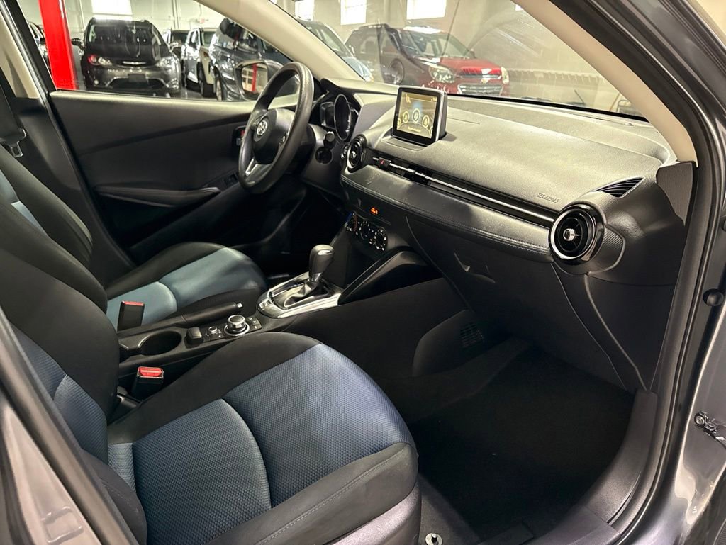 Used 2017 Toyota Yaris iA FWD image 34