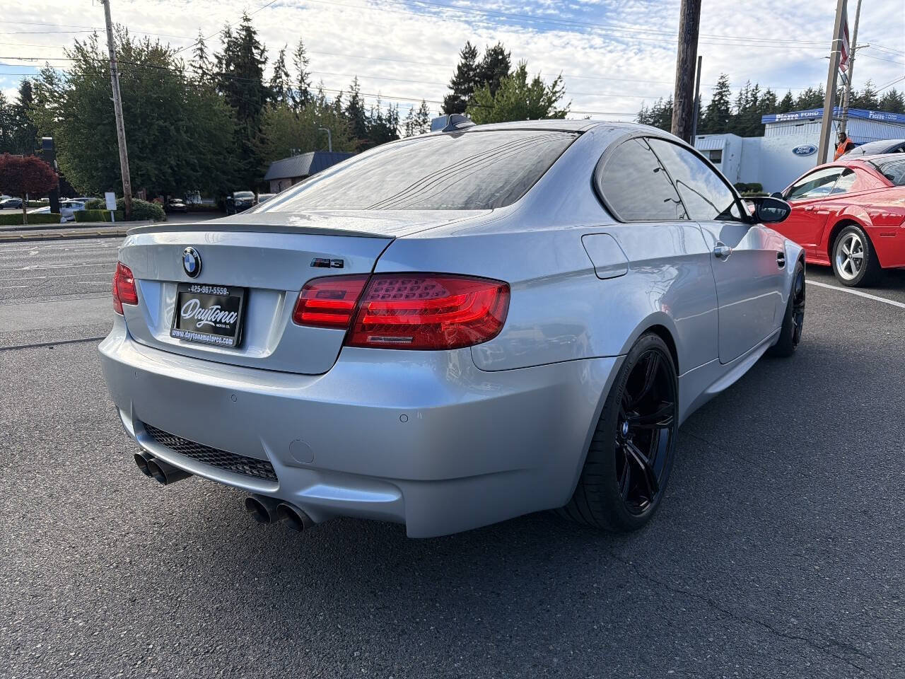 Used 2011 BMW M3 Coupe RWD image 7