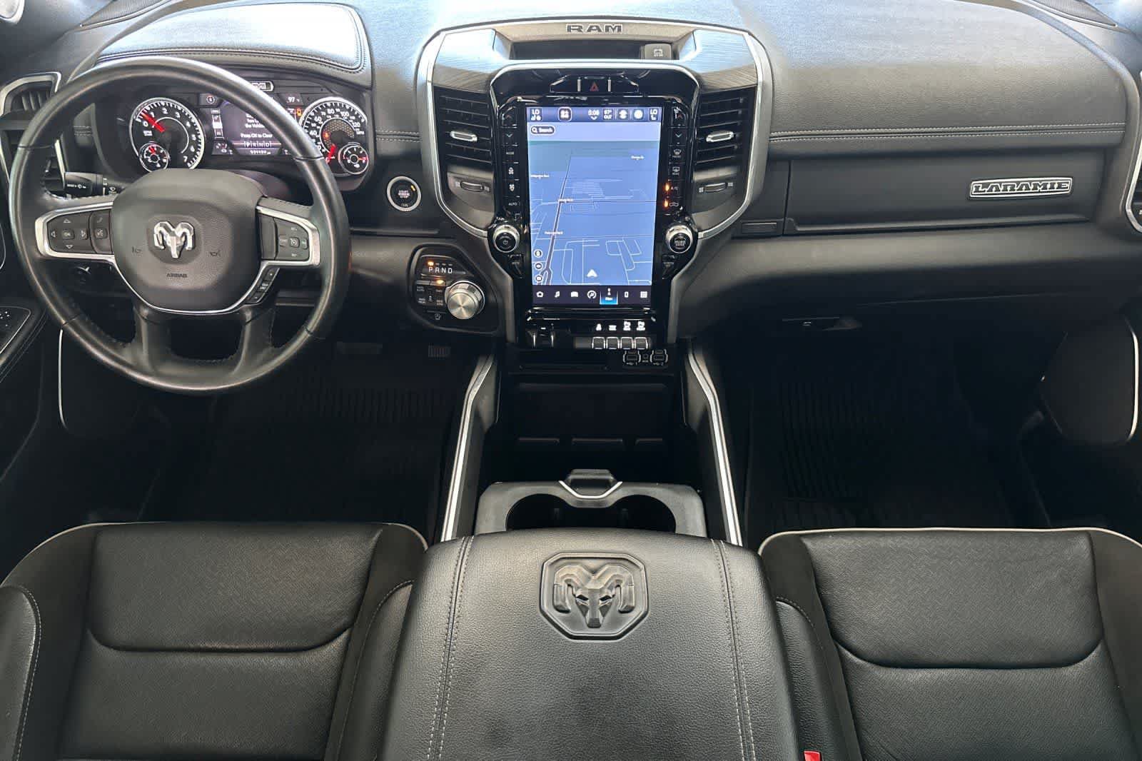 Used 2023 RAM 1500 Laramie AWD/4WD image 3