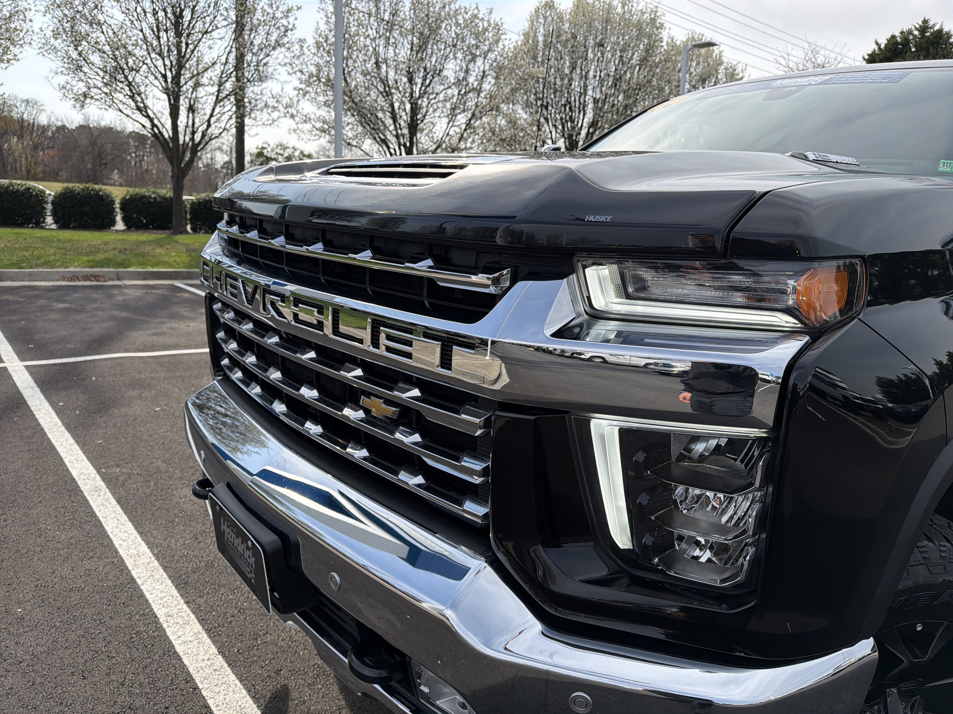 Used 2022 Chevrolet Silverado 2500 LTZ w/ LTZ Premium Package image 6