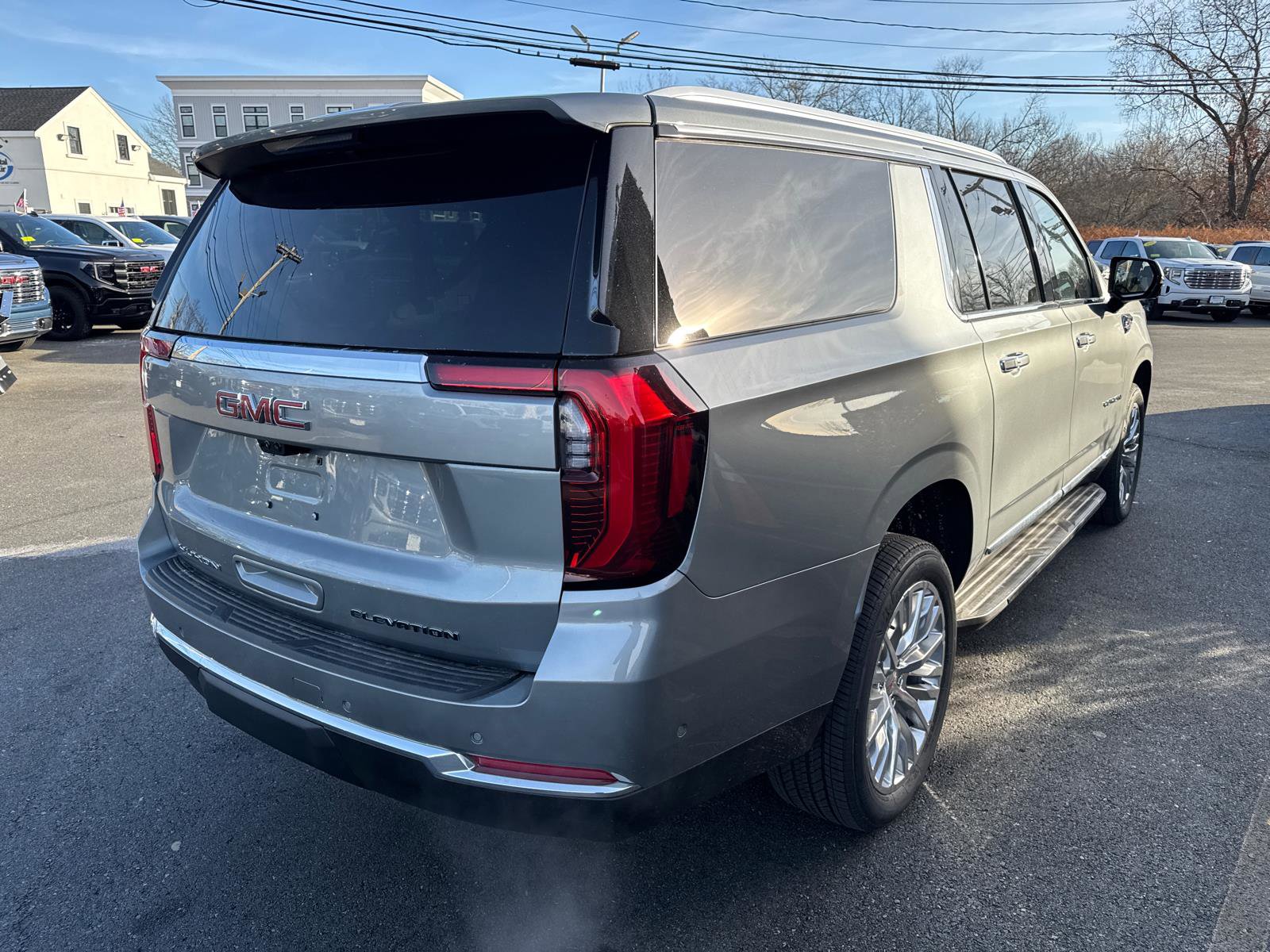 New 2026 GMC Yukon XL Elevation w/ Elevation Premium Package image 6
