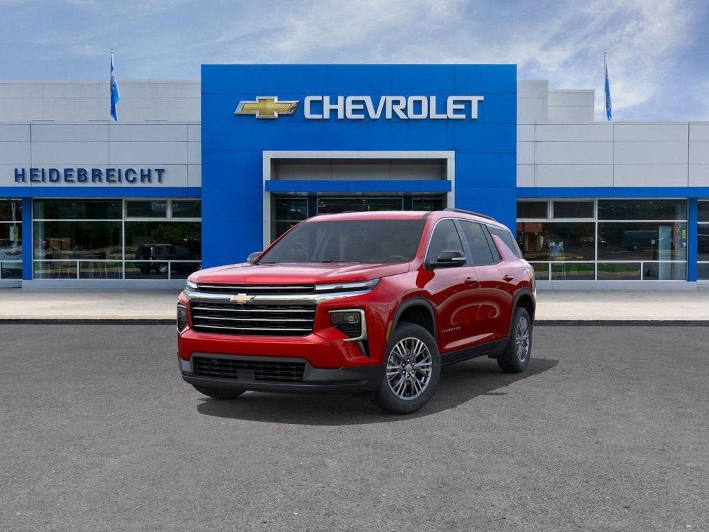 New 2026 Chevrolet Traverse LT w/ Driver Confidence Package AWD/4WD image 8