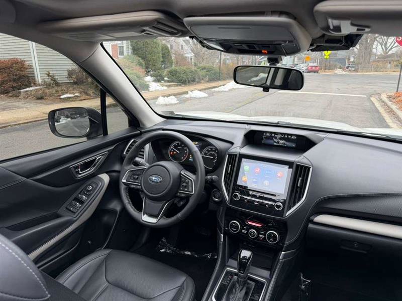 Used 2023 Subaru Forester Limited image 24