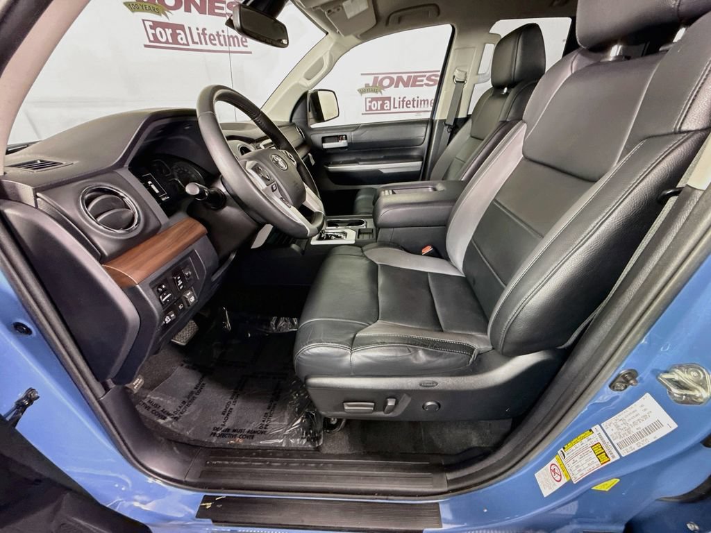 Used 2019 Toyota Tundra Limited w/ Limited Premium Package AWD/4WD image 25