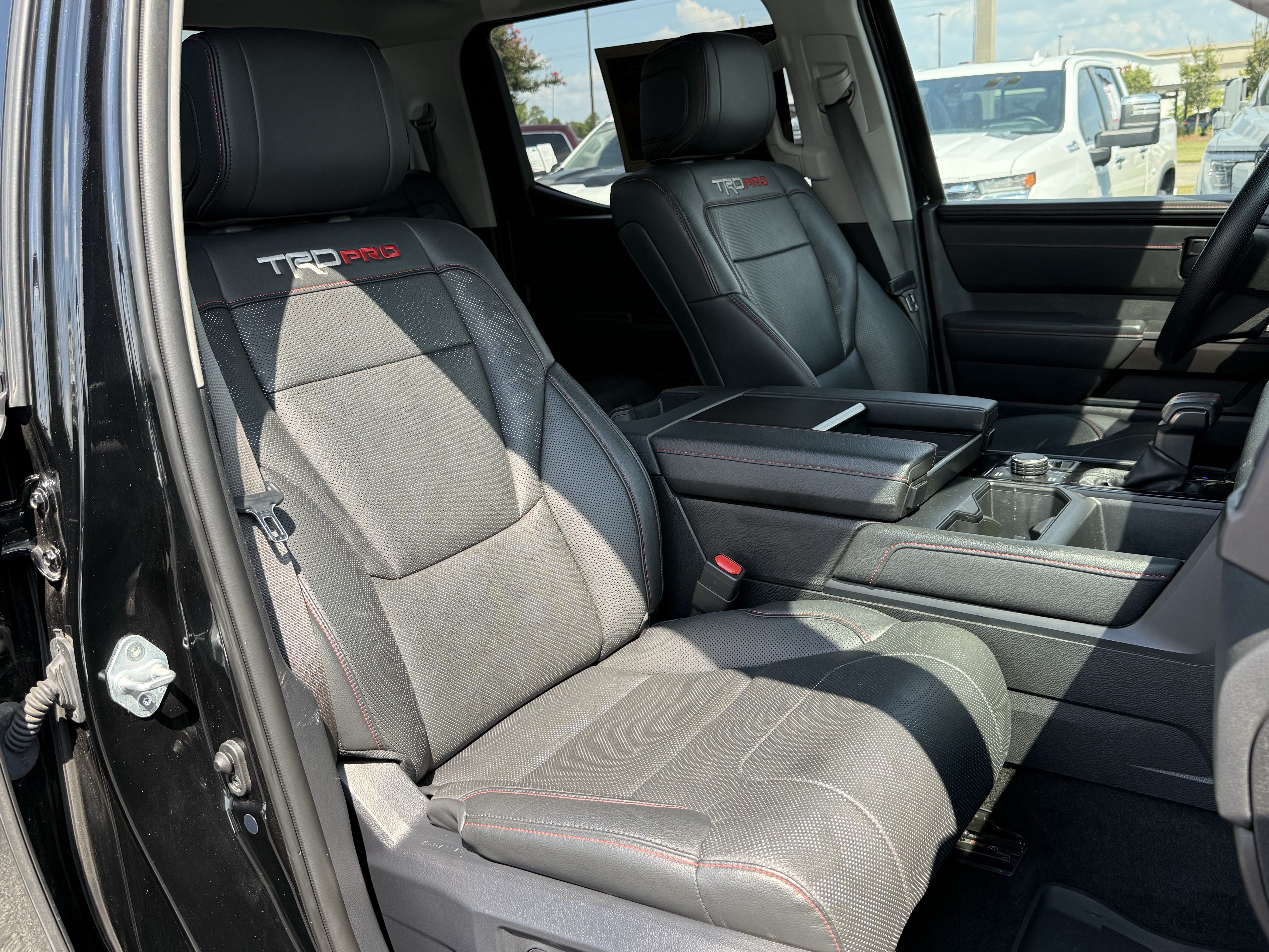 Used 2022 Toyota Tundra TRD Pro AWD/4WD image 34