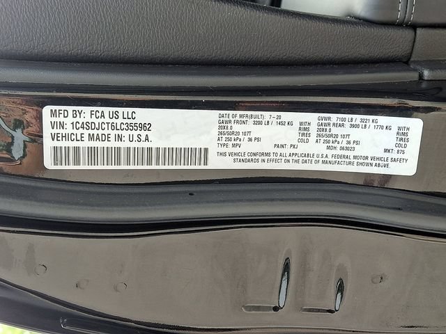 Used 2020 Dodge Durango R/T w/ Blacktop Package AWD/4WD image 28