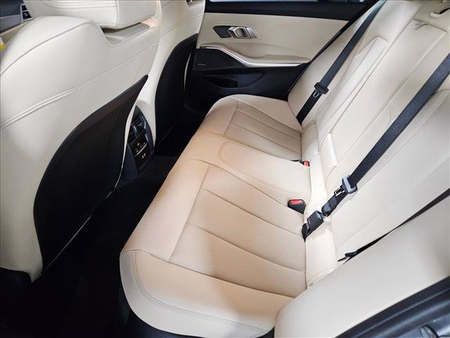 Used 2026 BMW 330i Sedan w/ Premium Package RWD image 14