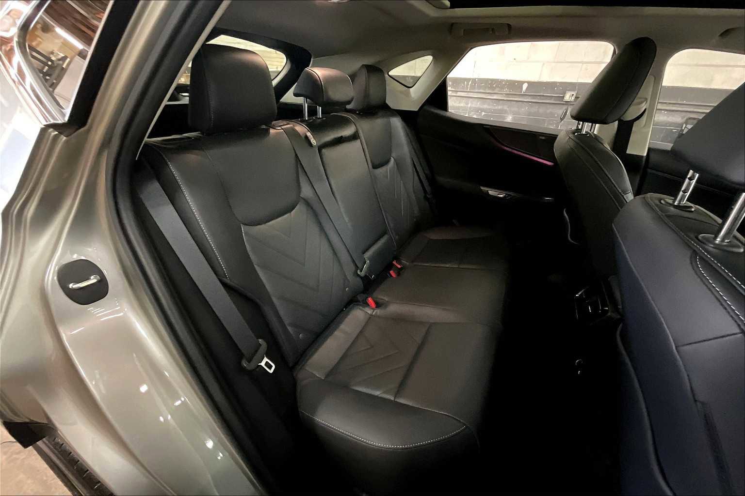 Used 2025 Lexus NX 350 AWD w/ Luxury Package image 30