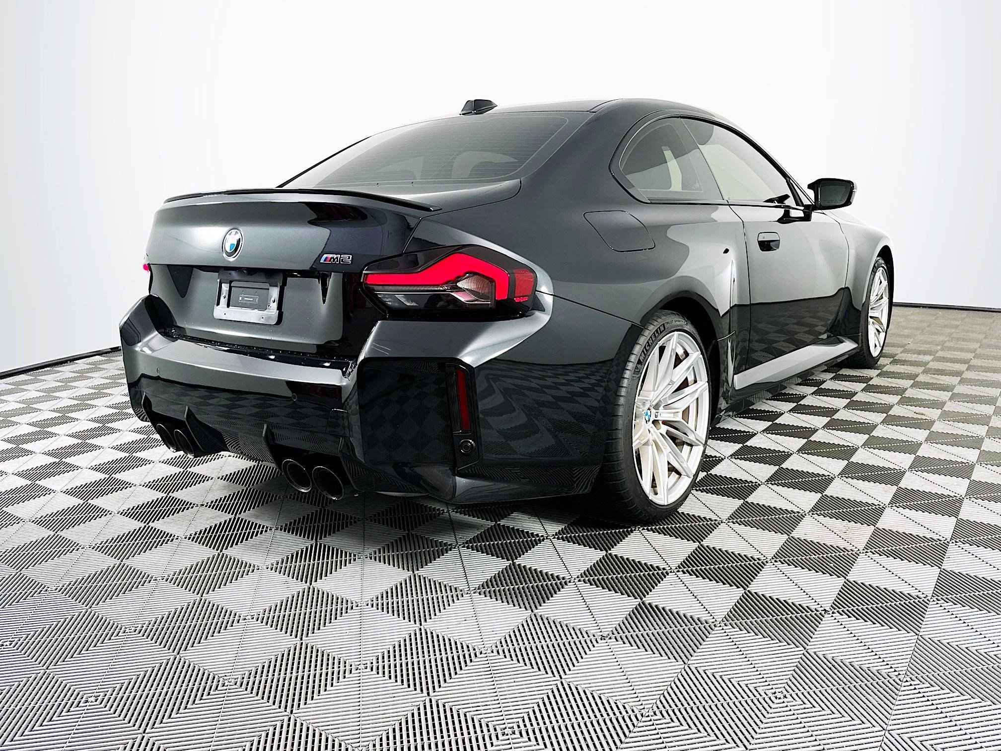 Used 2025 BMW M2 image 7