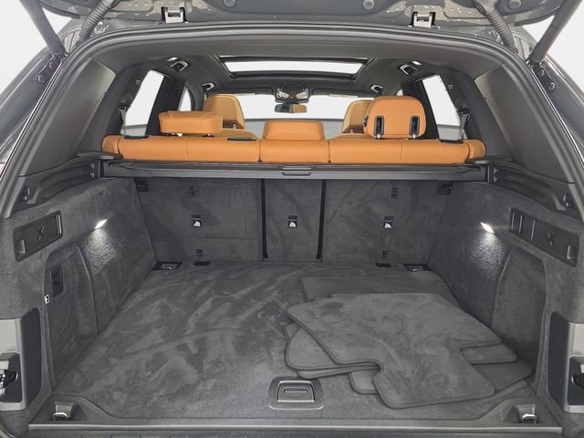 Certified 2025 BMW X5 xDrive40i w/ M Sport Package image 31