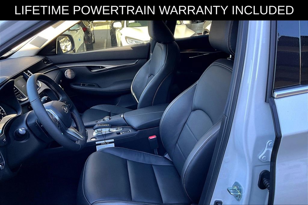 Certified 2025 INFINITI QX50 Luxe image 12