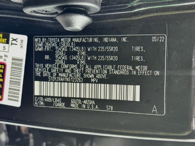 Used 2022 Toyota Highlander Limited FWD image 37