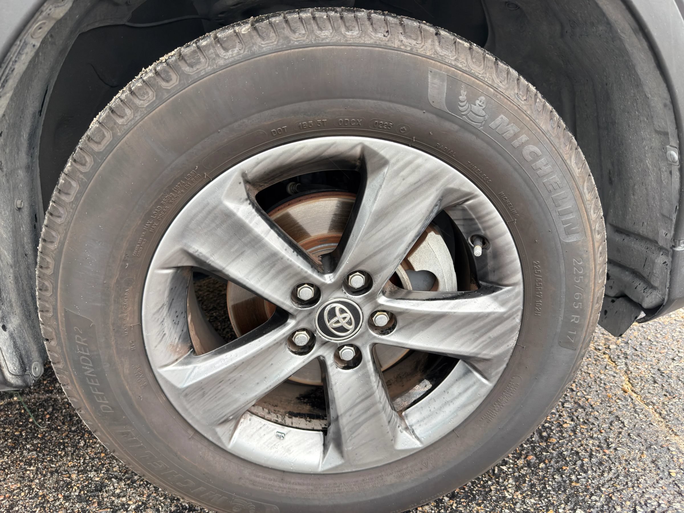 Used 2016 Toyota RAV4 LE FWD image 29