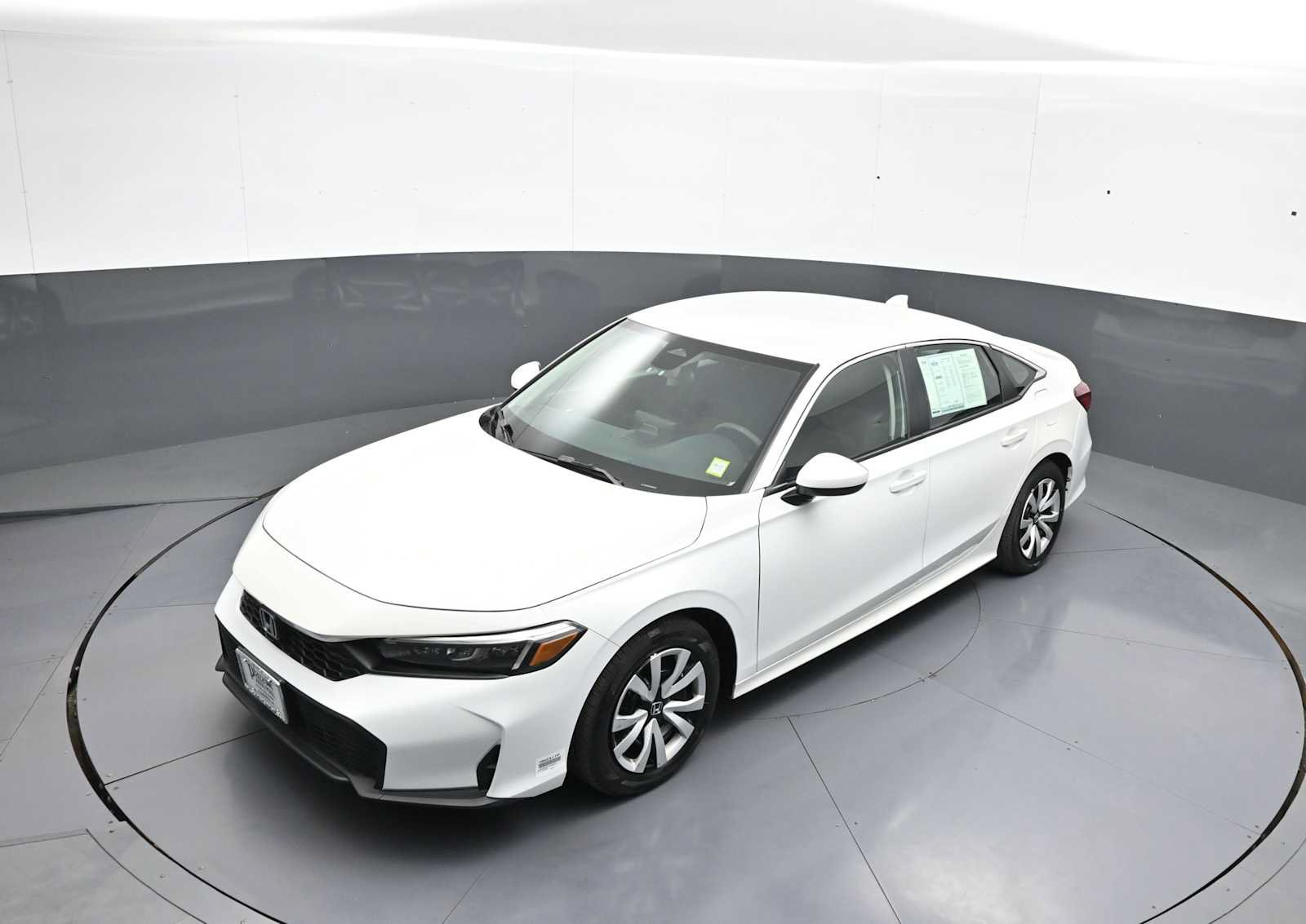 Used 2025 Honda Civic LX image 32