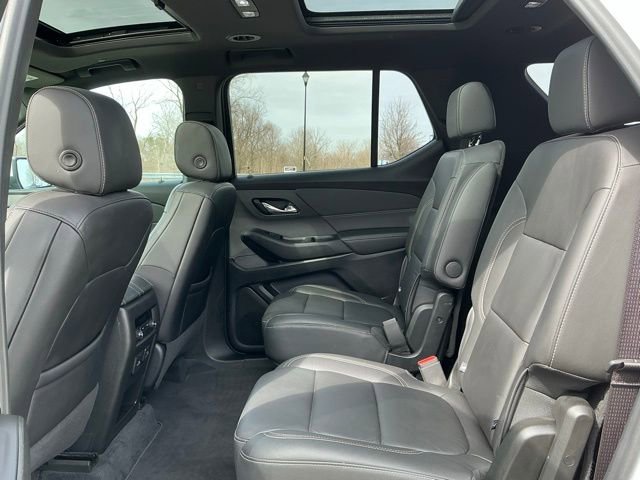 Used 2023 Chevrolet Traverse LT w/ LT Premium Package image 35