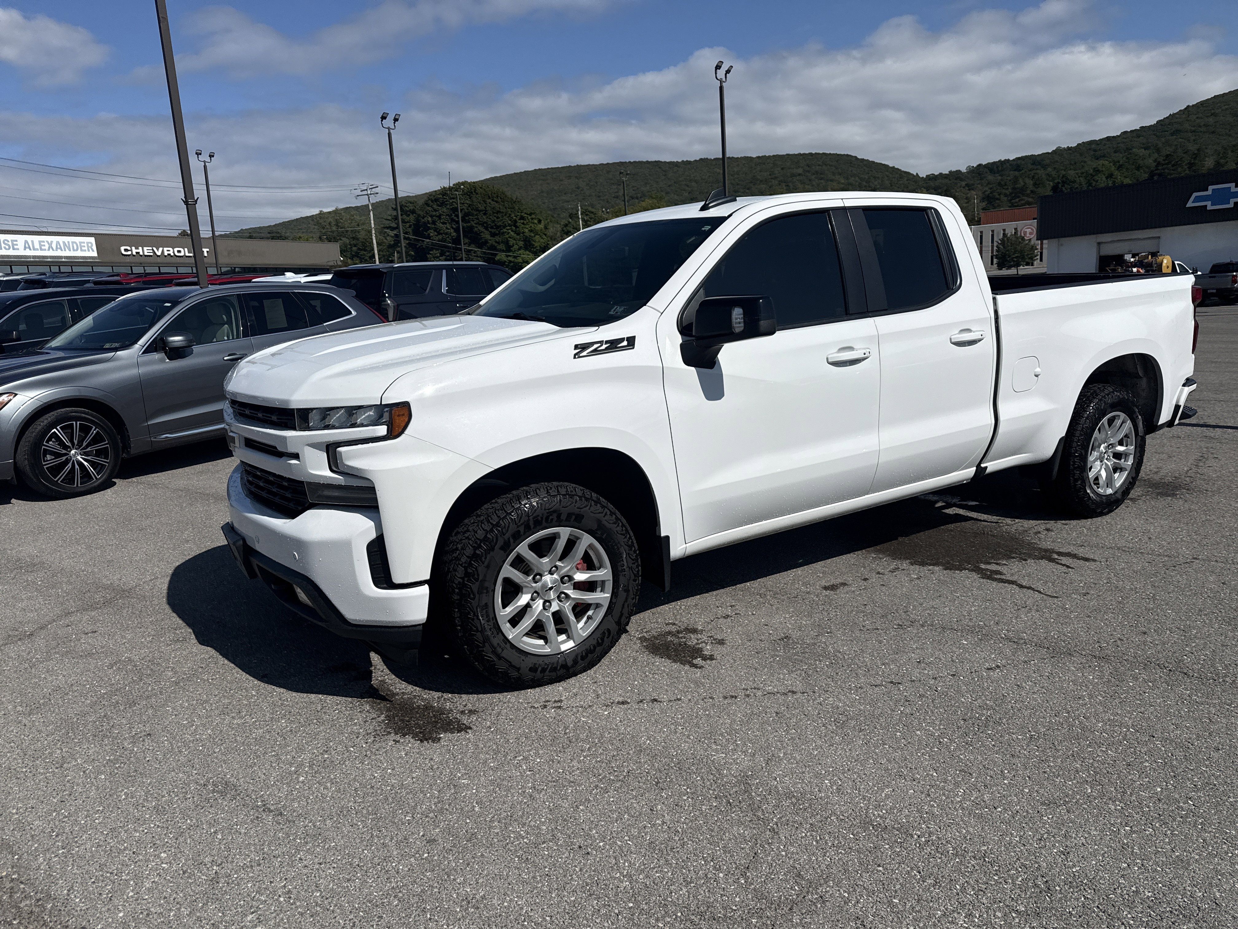 Used 2019 Chevrolet Silverado 1500 RST w/ All-Star Edition image 8