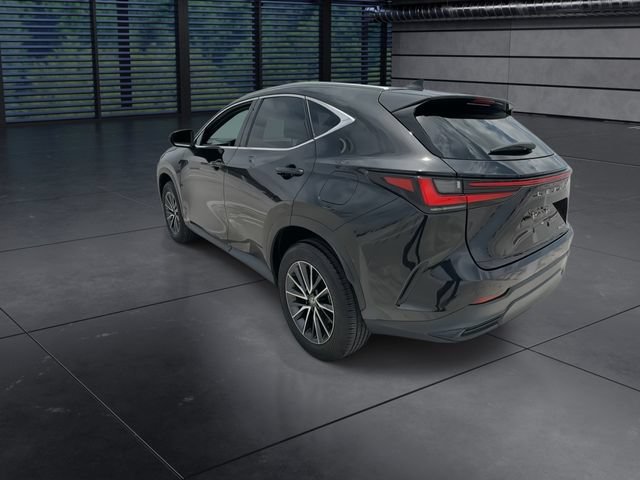 Used 2025 Lexus NX 250 FWD w/ Towing Package (2000 Lbs) image 6