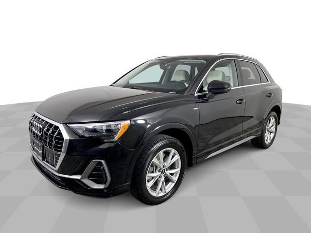 Used 2022 Audi Q3 2.0T Premium AWD/4WD image 4