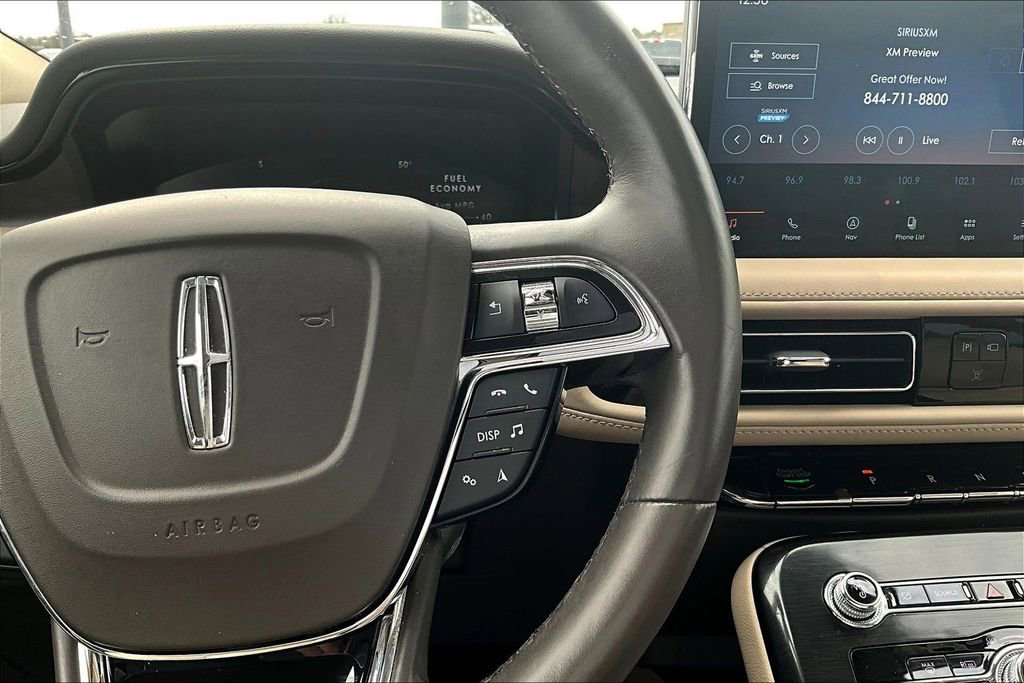 Used 2022 Lincoln Nautilus Reserve image 14