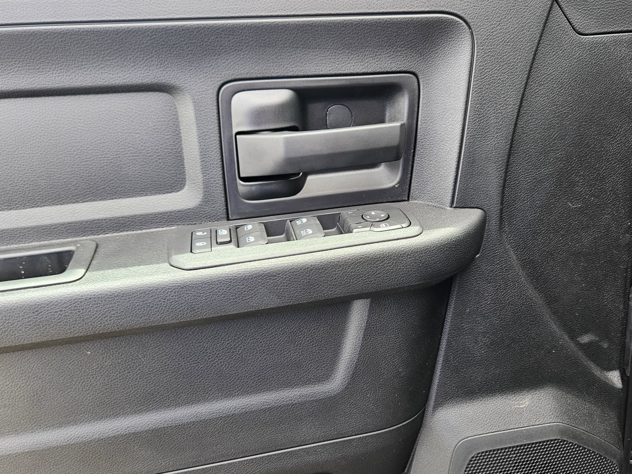 New 2026 RAM 3500 Tradesman AWD/4WD image 16