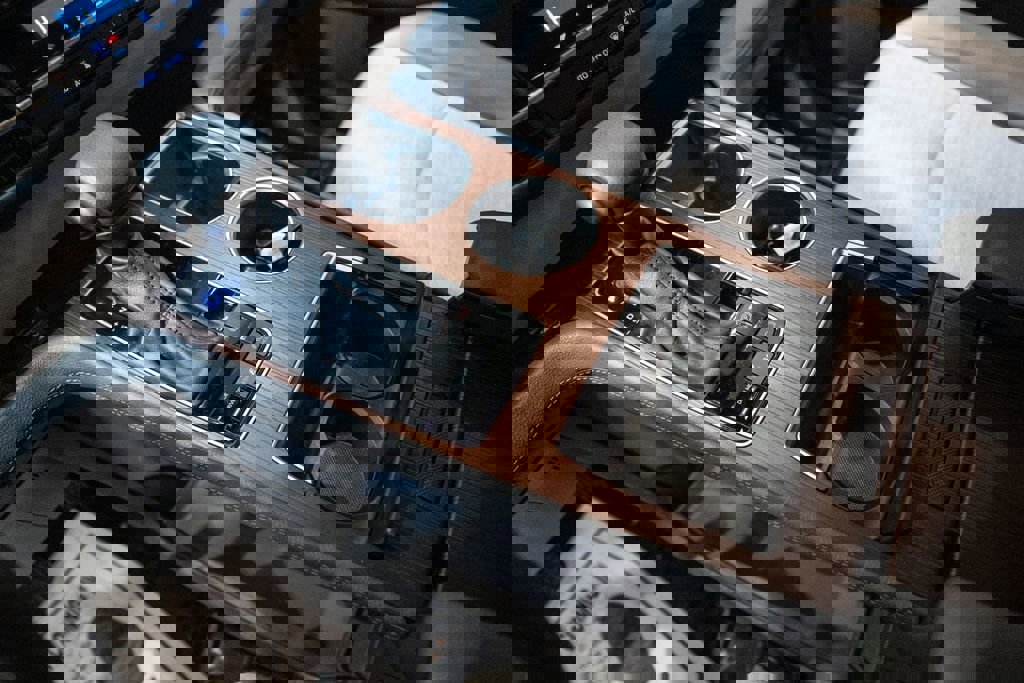 Used 2024 Toyota Sienna LE image 19