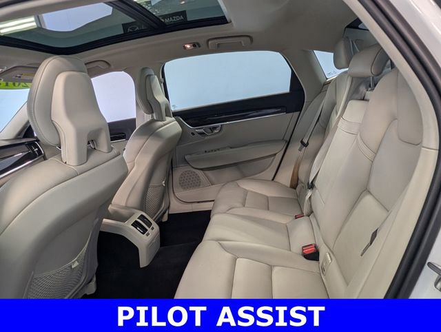 Used 2018 Volvo S90 T5 Momentum image 7