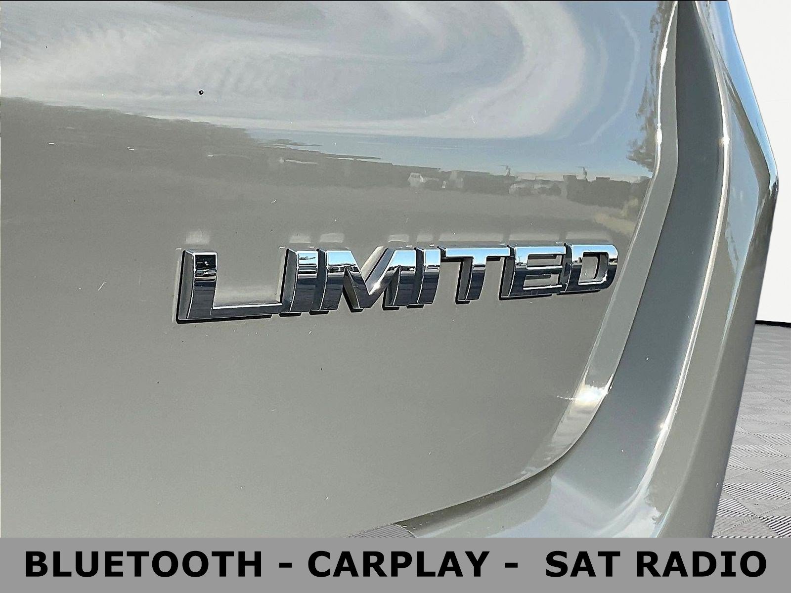 Used 2020 Jeep Compass Limited AWD/4WD image 23