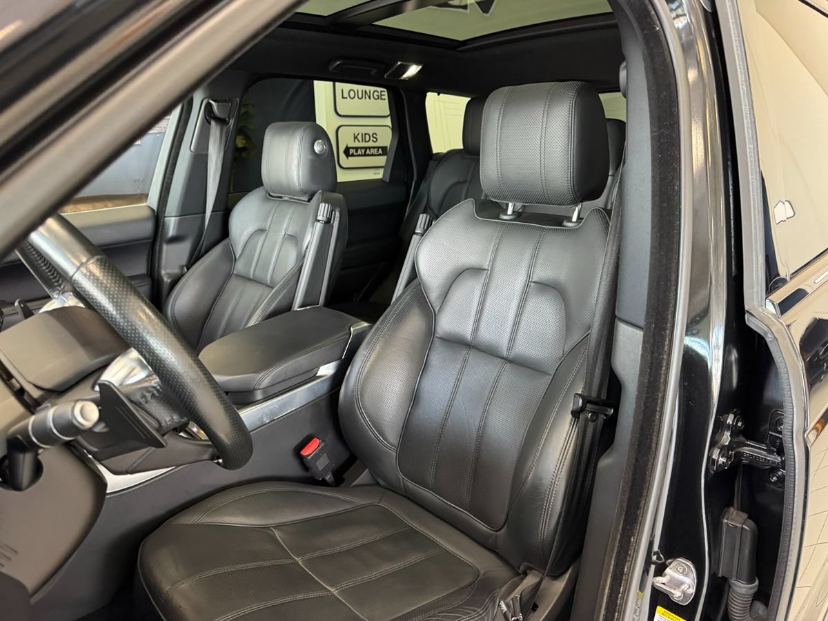 Used 2016 Land Rover Range Rover Sport Supercharged AWD/4WD image 13