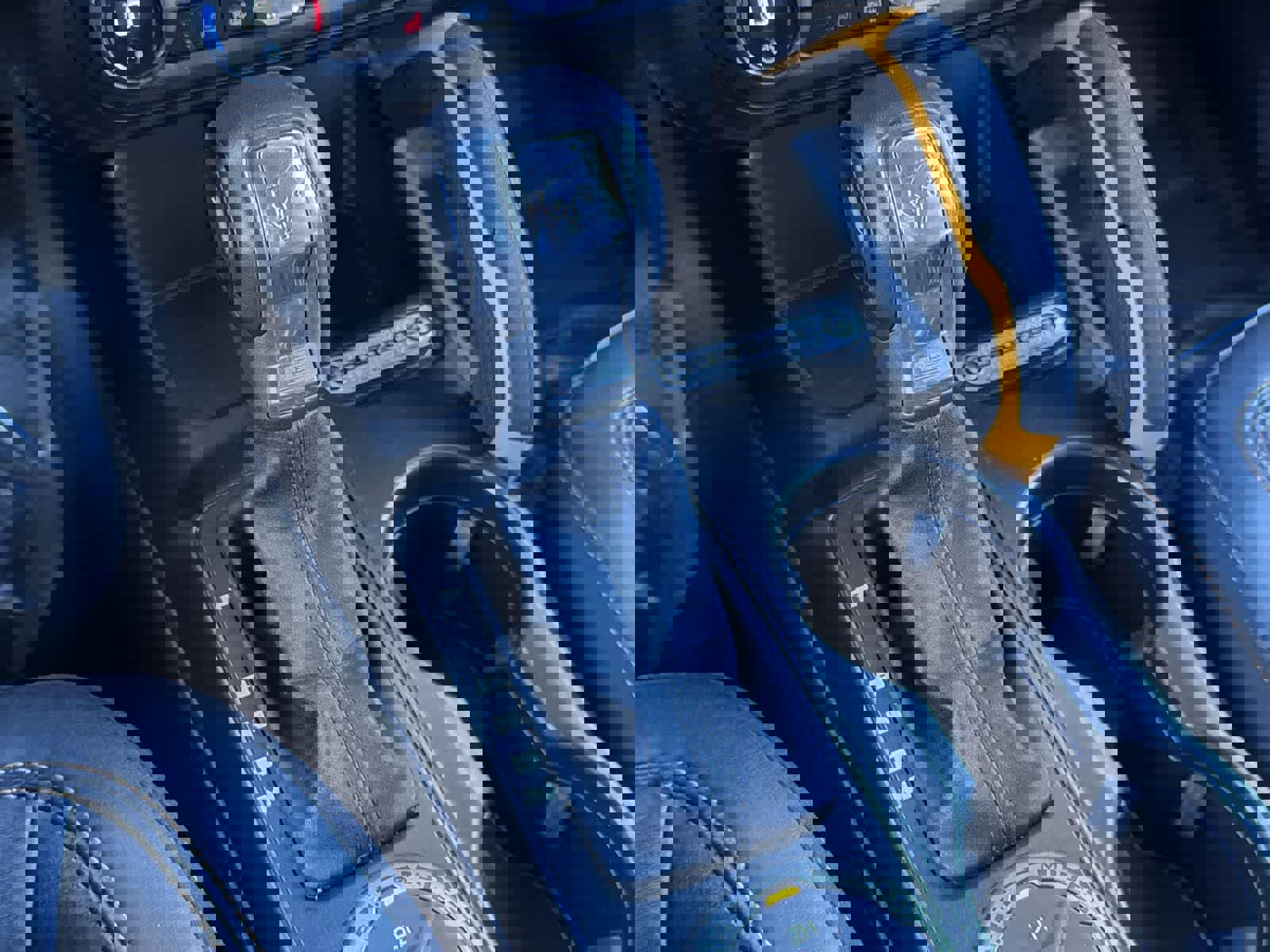 Used 2023 Ford Bronco Badlands image 16