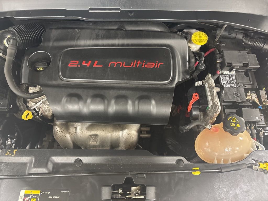 Used 2018 Jeep Compass Latitude w/ Cold Weather Group image 8