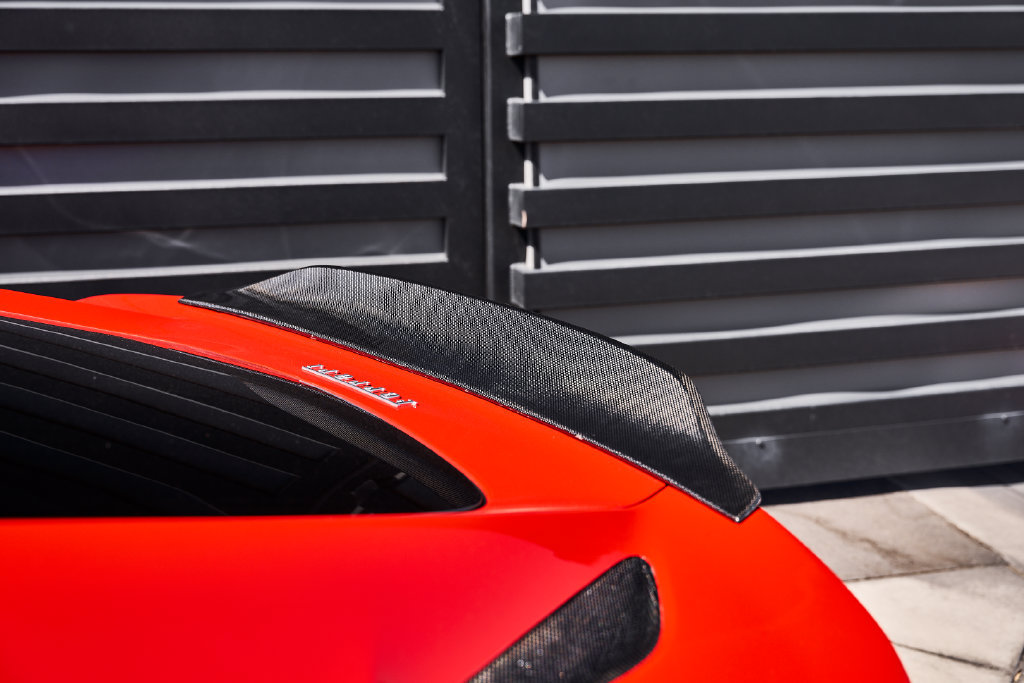 Used 2016 Ferrari F12 Berlinetta RWD image 12