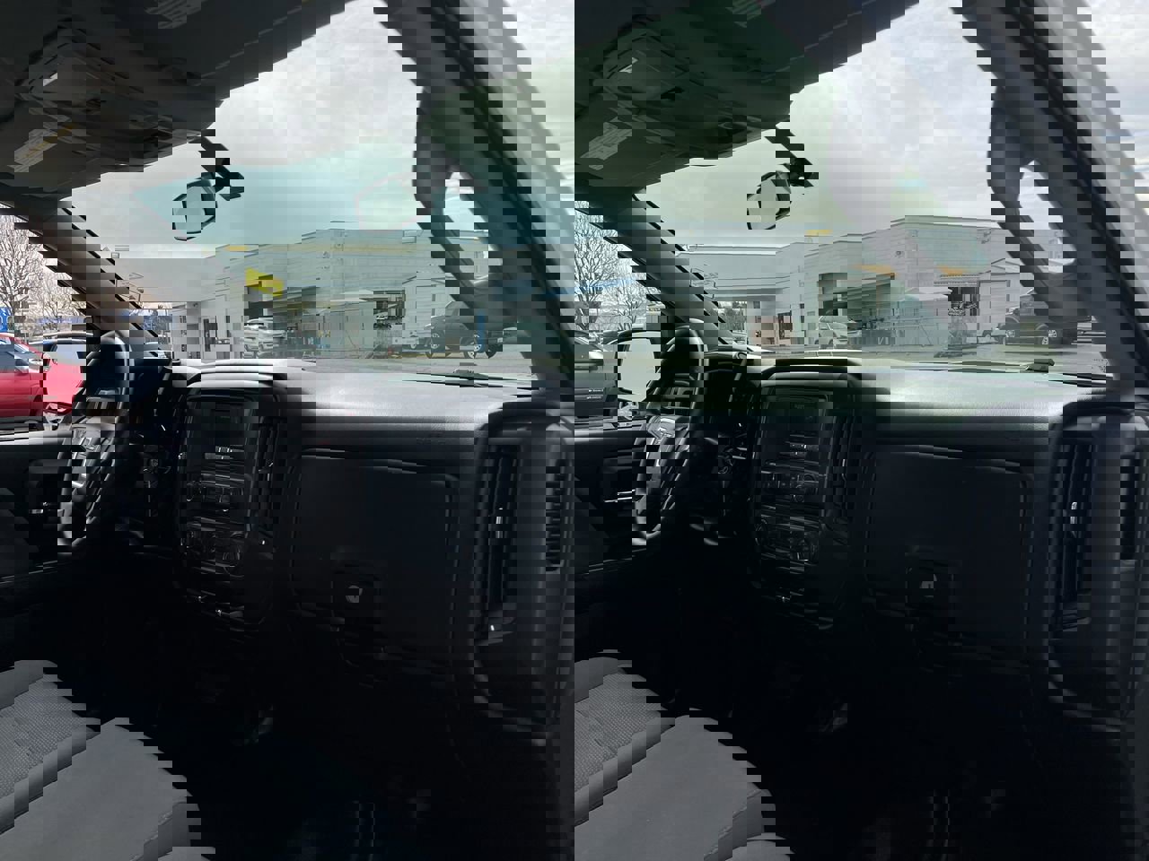 Used 2017 GMC Sierra 1500 2WD Regular Cab image 37