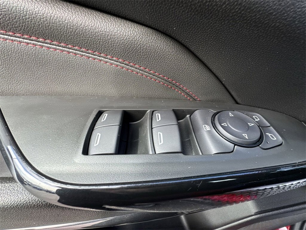 New 2026 Chevrolet Trax RS w/ Driver Confidence Package image 13