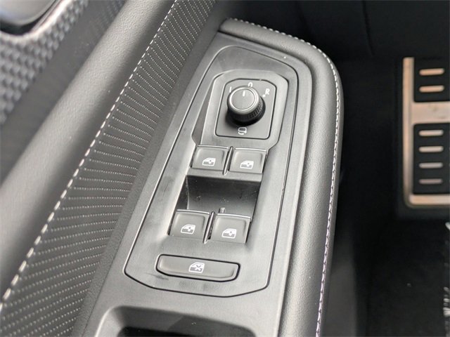 New 2026 Volkswagen Atlas Cross Sport SEL Premium R-Line image 26