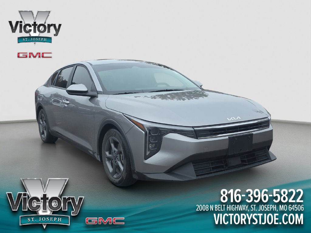 Used 2025 Kia K4