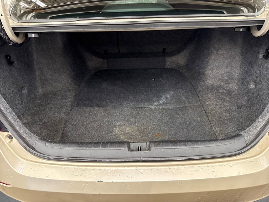 Used 2020 Honda Accord EX image 11