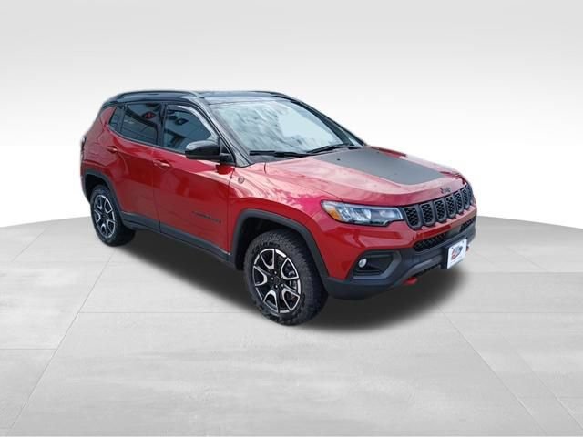 Used 2026 Jeep Compass Trailhawk w/ Trailer Tow Group AWD/4WD image 7