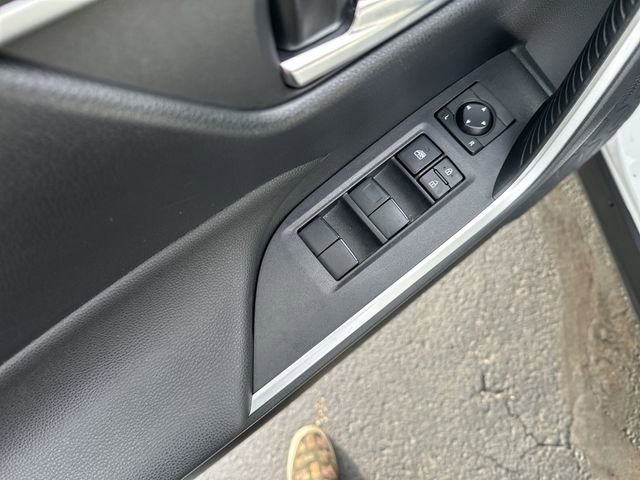 Certified 2019 Toyota RAV4 XLE w/ Convenience Package image 16