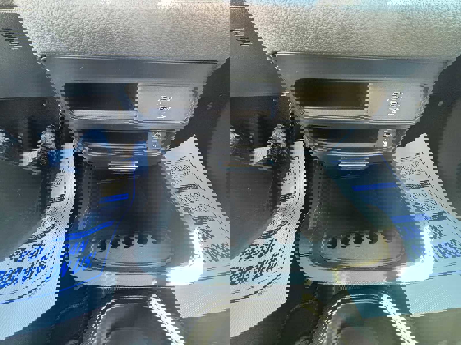 New 2026 Chrysler Pacifica Select image 31