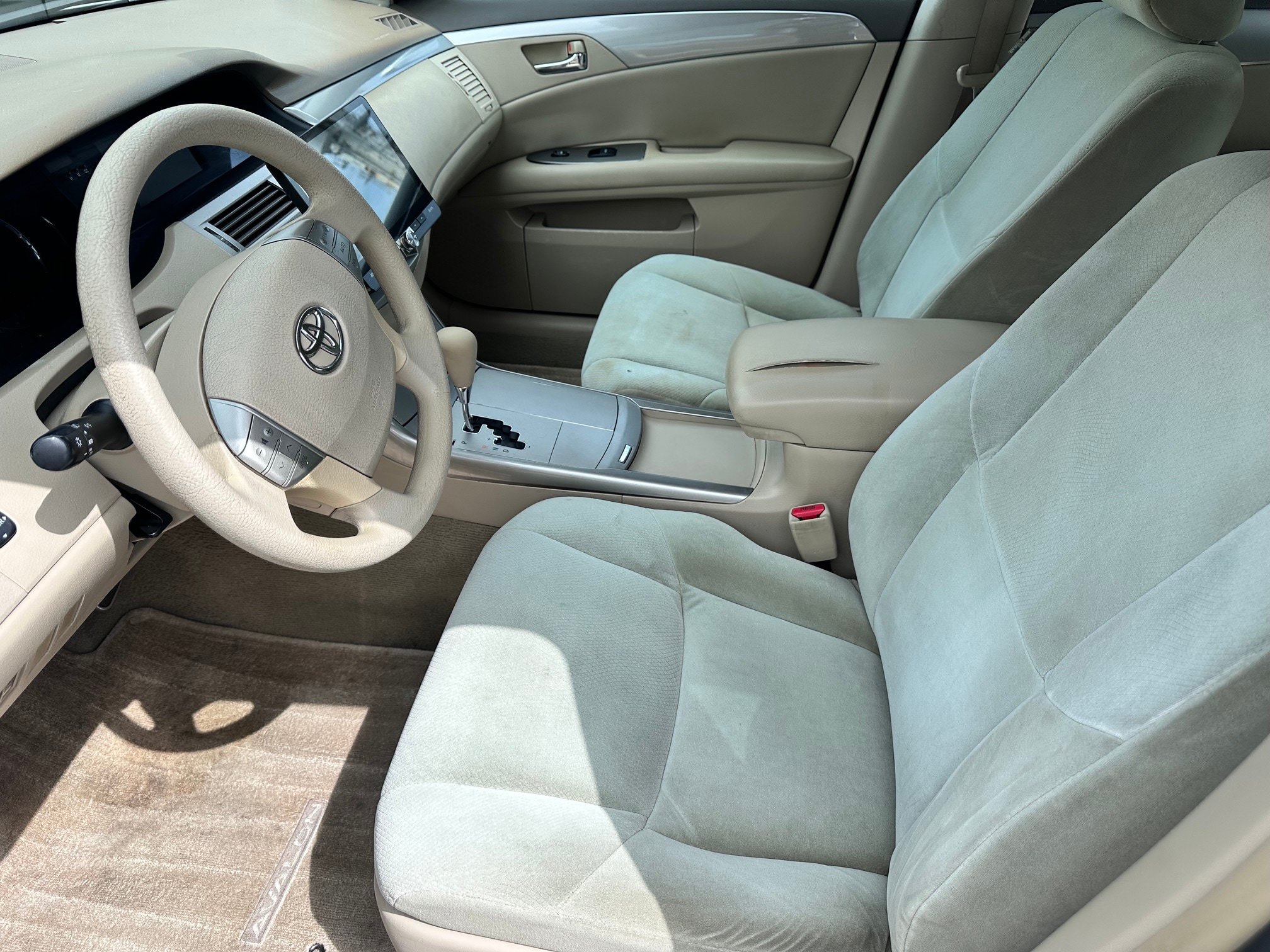 Used 2005 Toyota Avalon XL FWD image 5