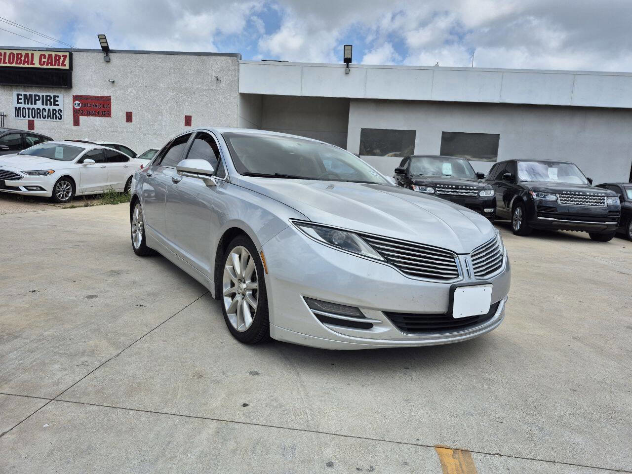 Used 2015 Lincoln MKZ Hybrid w/ Equipment Group 202A Reserve FWD image 4