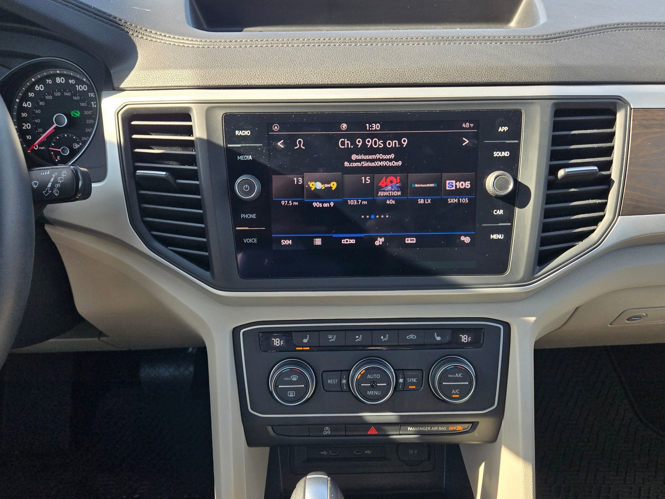 Used 2021 Volkswagen Atlas SE image 15