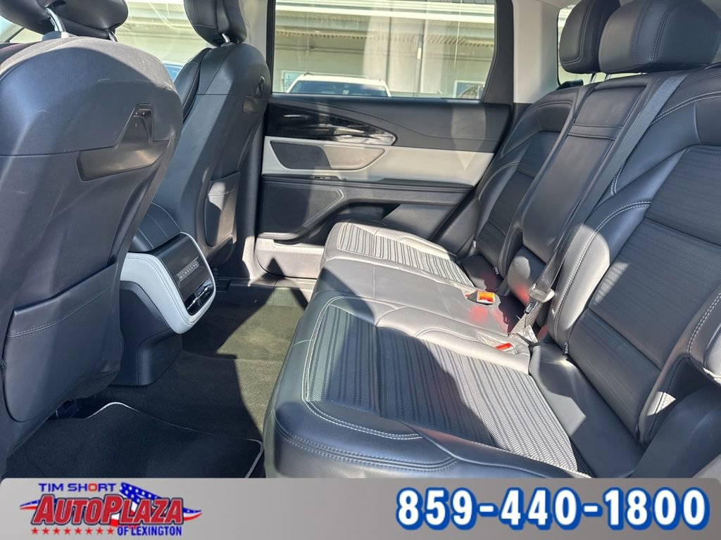 Used 2024 Lincoln Nautilus Reserve AWD/4WD image 24