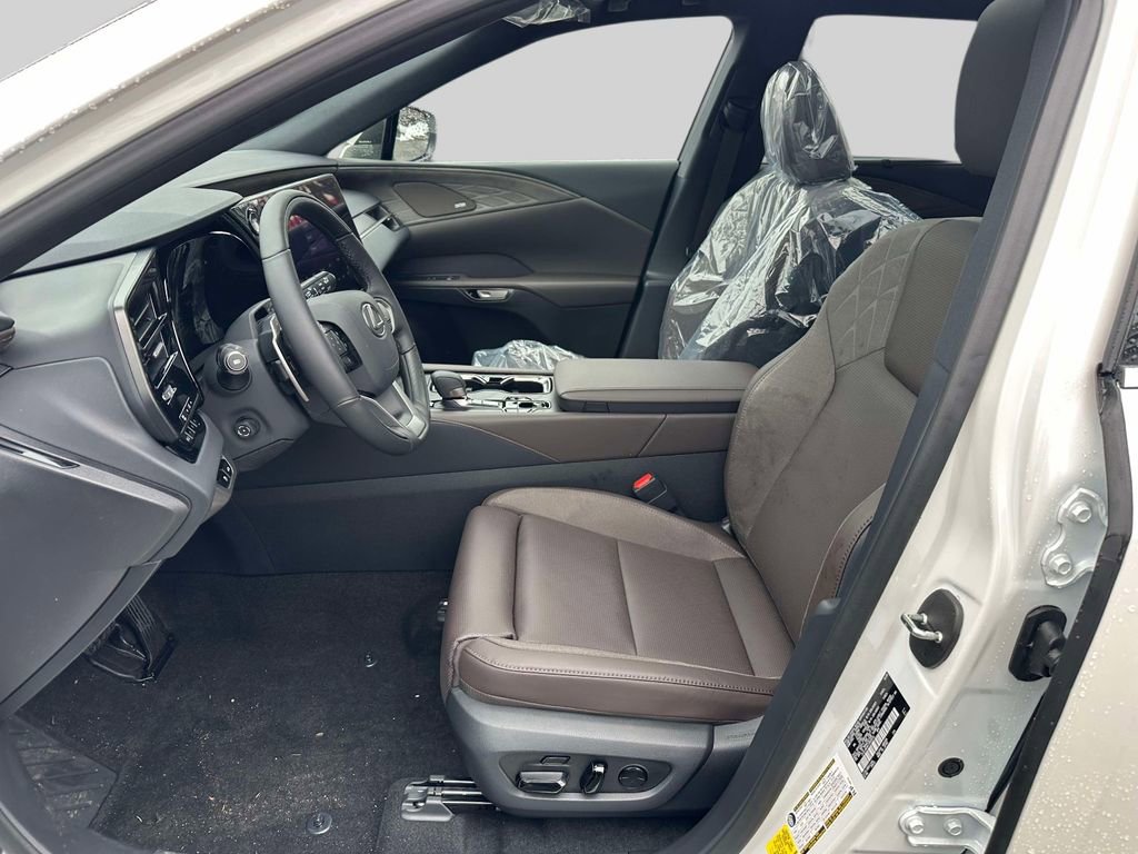 New 2026 Lexus RX 450h AWD image 16