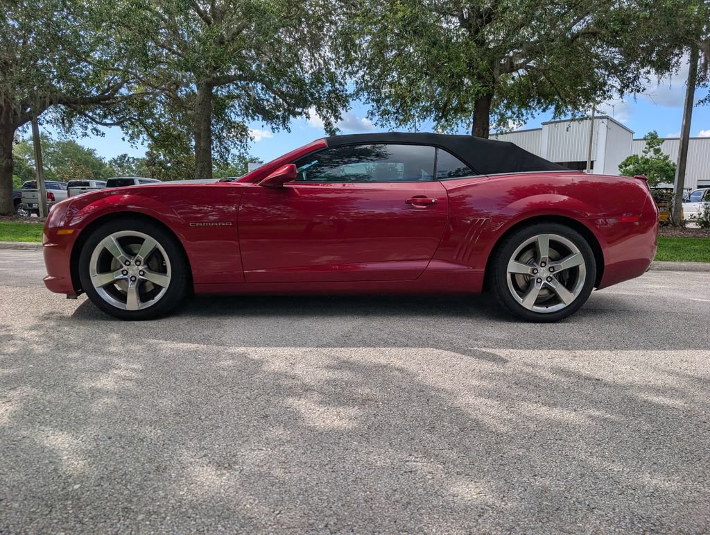 Used 2013 Chevrolet Camaro SS w/ RS Package RWD image 4