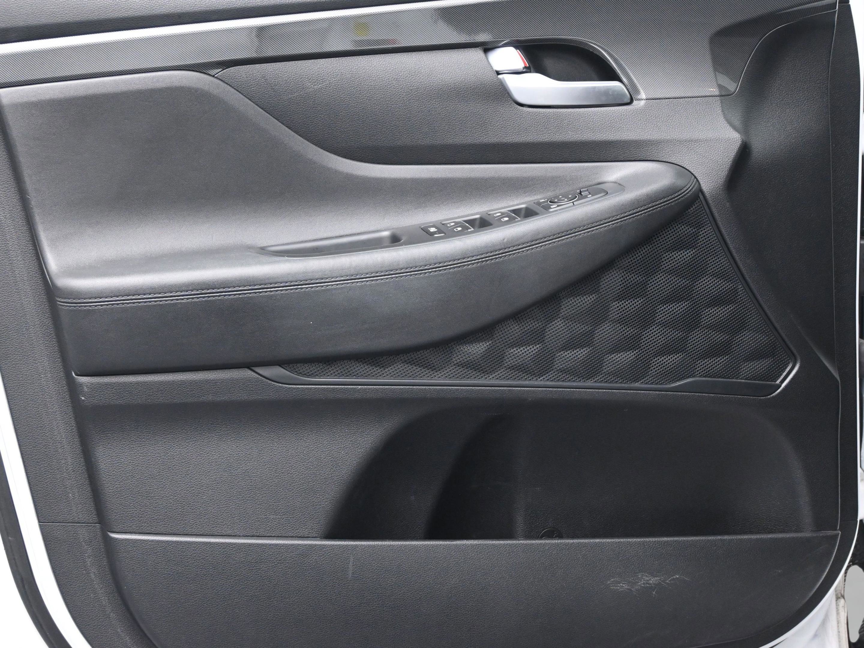 Used 2022 Hyundai Santa Fe XRT FWD image 14