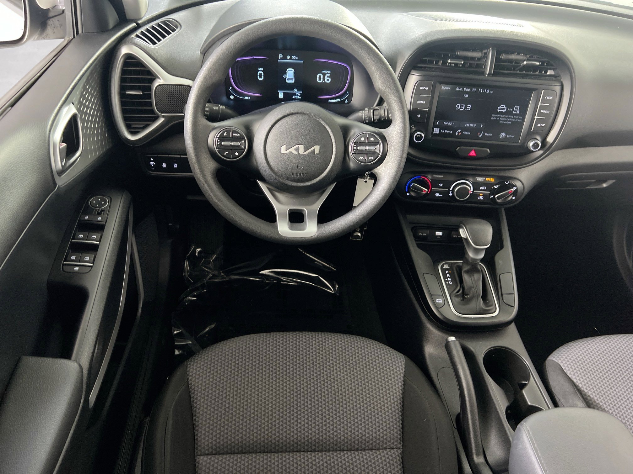 Used 2023 Kia Soul LX image 20