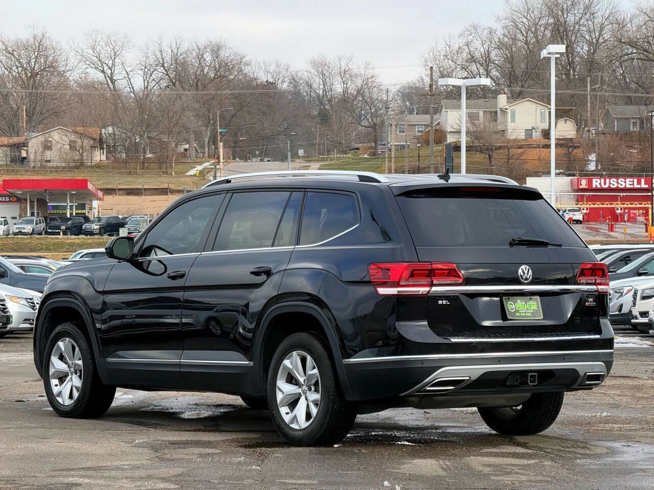 Used 2018 Volkswagen Atlas SEL AWD/4WD image 2