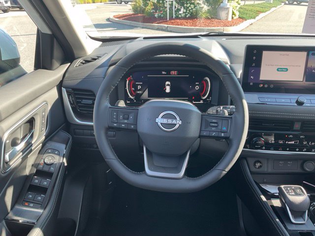 New 2026 Nissan Rogue Platinum w/ Platinum Premium Package AWD/4WD image 17